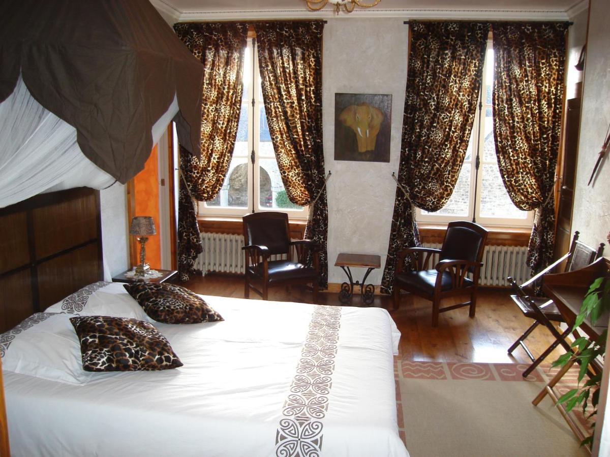 مبيت وإفطار فالوجنيس Manoir De Savigny المظهر الخارجي الصورة