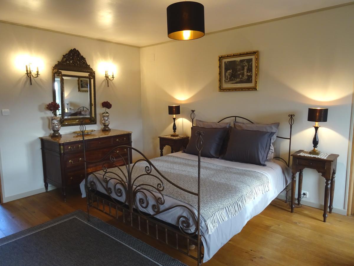 مبيت وإفطار فالوجنيس Manoir De Savigny المظهر الخارجي الصورة