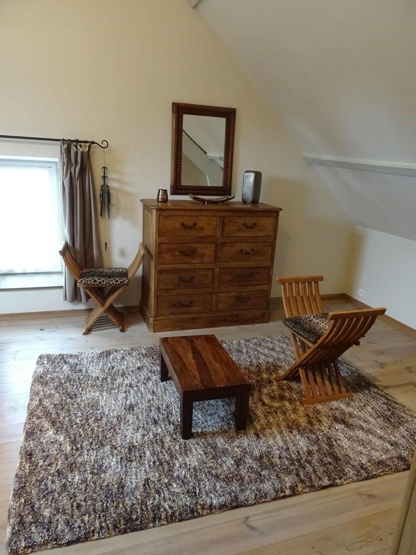 مبيت وإفطار فالوجنيس Manoir De Savigny المظهر الخارجي الصورة